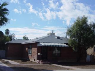 2040 1st St, Tucson AZ  85719-4904 exterior