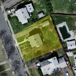 16 Fernwood Rd, Newton MA 02465-1808 aerial view