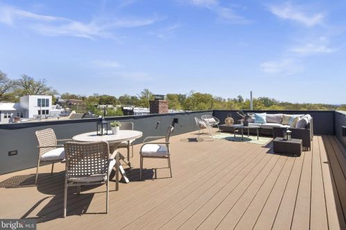 327 Upshur St, Washington DC 20011-5316 exterior