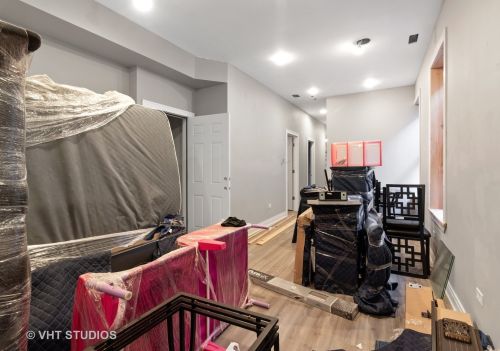 1637 Hamlin Ave, Chicago IL 60655-3914 exterior