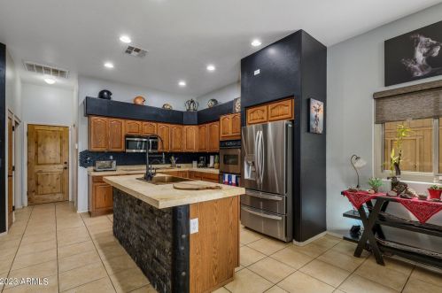 40115 3rd St, Phoenix AZ  85086-8606 exterior