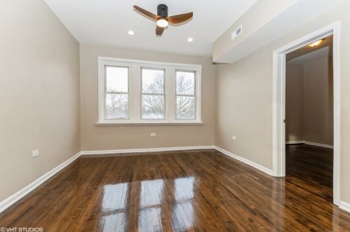 9059 Ellis Ave, Chicago IL 60619-7821 exterior