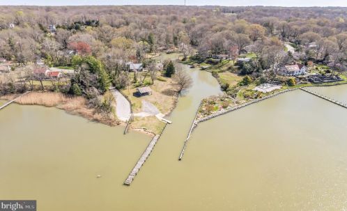 3310 Holland Clf Rd, Huntingtown MD 20639-9722 exterior