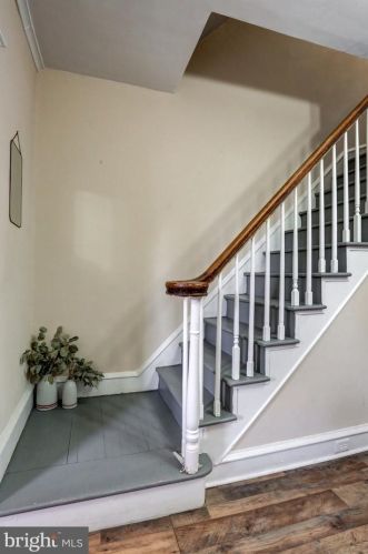 504 Poplar St, Lancaster PA  17603-5235 exterior