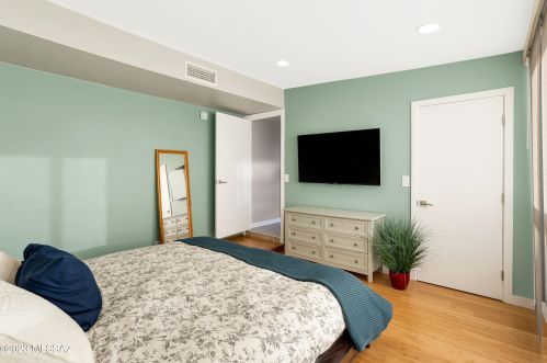 6126 Seneca St, Tucson AZ  85712-3011 exterior