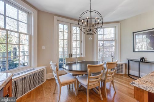 2101 Delancey St, Philadelphia PA 19103-6408 exterior