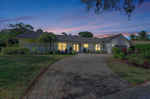 7548 Estrella Cir, Boca Raton FL  33433-1629 exterior