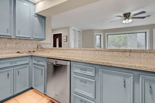 13501 Northshore Dr, Montgomery TX 77356-5371 exterior