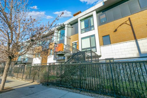 2230 Madison St, Chicago, IL 60612-2371