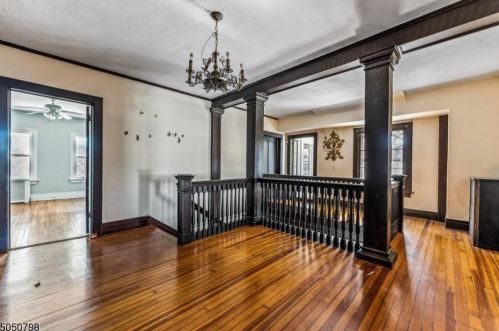 105 Upper Mtn Ave, Montclair NJ 07043-1436 exterior