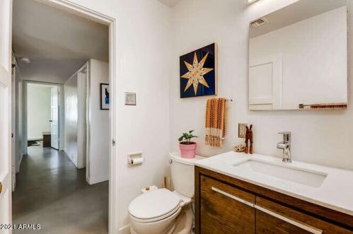 4233 17 Ave, Phoenix AZ 85027-5308 exterior