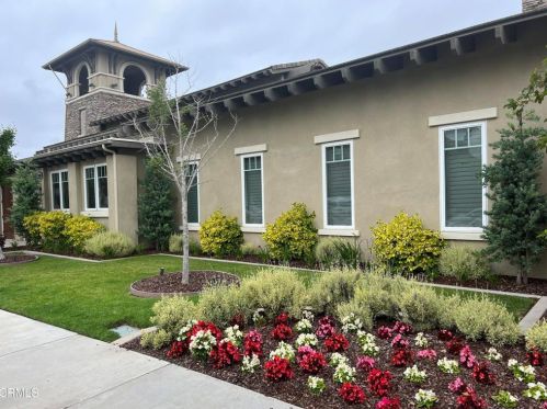 1404 Donegal Way, Oxnard CA  93035-1442 exterior