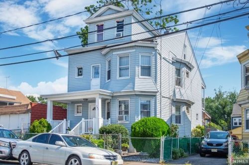 202 Marion St, Paterson NJ  07522-1928 exterior