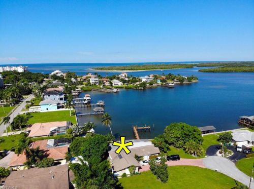 14 Hawk St, Naples, FL 34113-4014