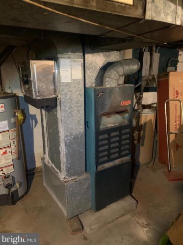 2418 16th St, Philadelphia PA  19132-4438 exterior