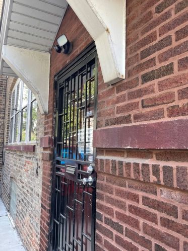 27 101st Pl, Chicago IL  60628-2051 exterior