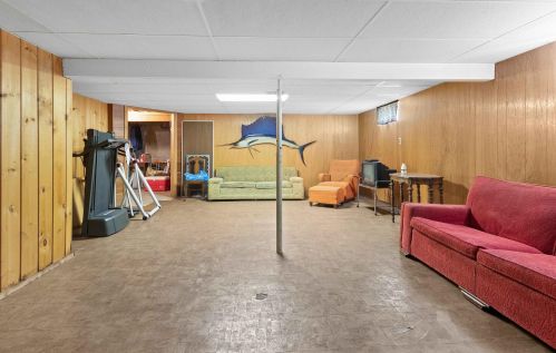 1324 20 St, Manitowoc WI 54220-5643 exterior