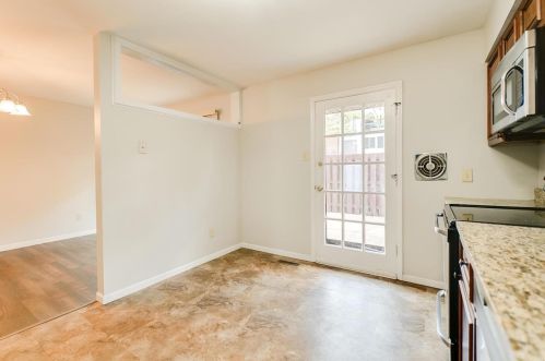 4263 Frst De Vl Dr, Saint Louis MO 63129-1805 exterior