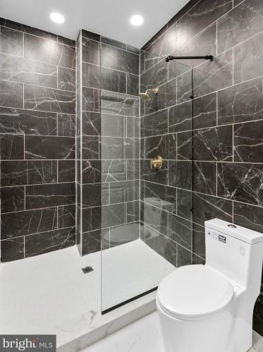 2238 17th St, Philadelphia PA  19132-4403 exterior