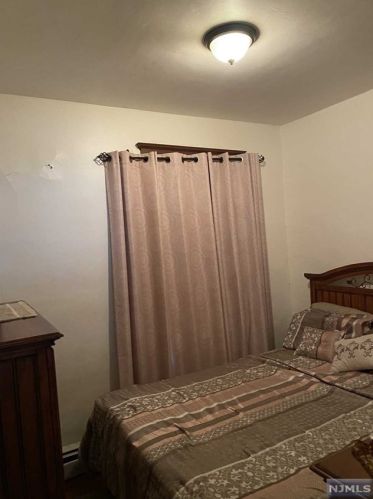 112 Summit Ave, Outwater NJ 07026-2813 exterior