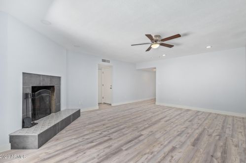 10609 42nd St, Phoenix AZ  85028-3501 exterior