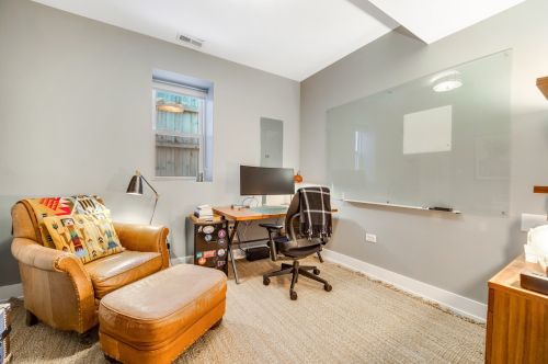 2536 Linden Pl, Chicago IL 60647-2626 exterior