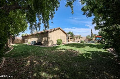 2293 Waterview Pl, Chandler AZ 85249-4852 exterior