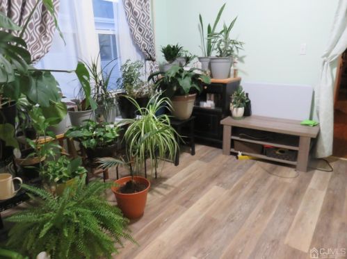 543 Sayre Ave, Perth Amboy NJ 08861-3613 exterior