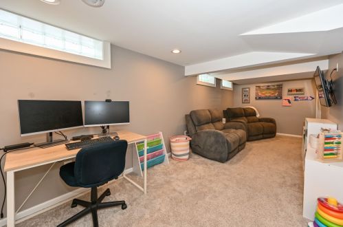 4634 Idlewild Ave, Milwaukee WI 53211-1039 exterior