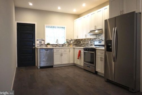 2012 Mckean St, Philadelphia PA  19145-2827 exterior