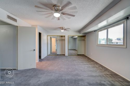 4552 15th Ave, Phoenix AZ 85015-5573 exterior