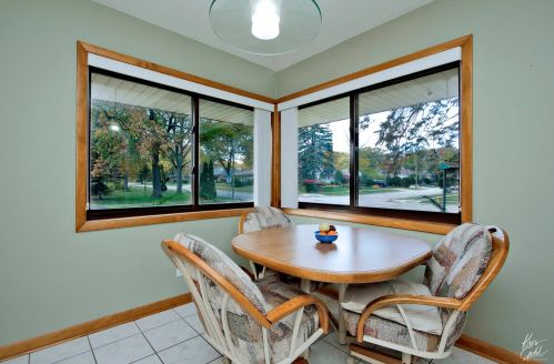 431 Lynn Ter, Waukegan IL 60085-3358 exterior