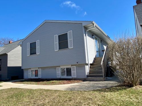 2624 Fulton St, Milwaukee, WI 53207-2254