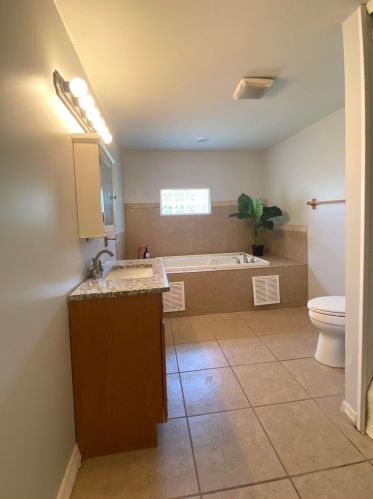 5516 Spruce Dr, Fort Pierce FL  34982-3861 exterior