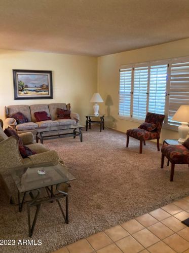 14801 39th Ave, Phoenix AZ 85051-3320 exterior