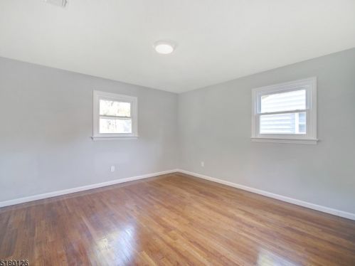 2215 Newark Ave, Scotch Plains NJ  07076-4672 exterior