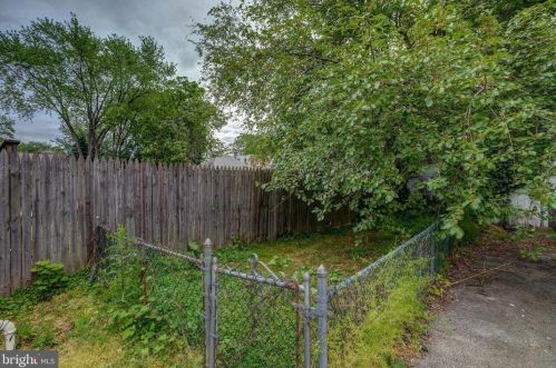 21 Wl Ave, Manor PA 19036-1303 exterior