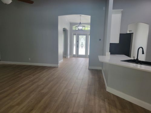 2789 Eagle Dr, Fort Pierce FL  34984-8919 exterior