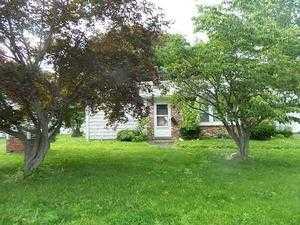 37 Cooper Ave, Wallingford CT  06492-3962 exterior