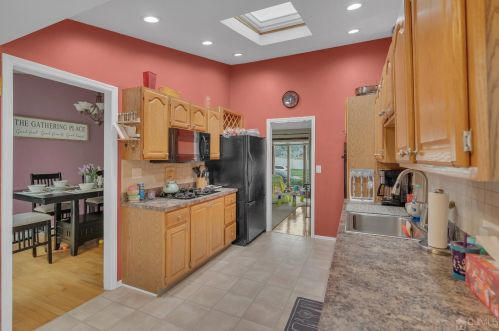 4 Exeter St, Old Bridge NJ 08857-2202 exterior