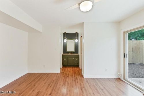 2616 Edgemont Ave, Phoenix AZ  85008-1033 exterior