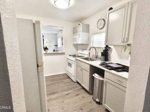 227 Garfield Ave, Oxnard CA  93030-3612 exterior