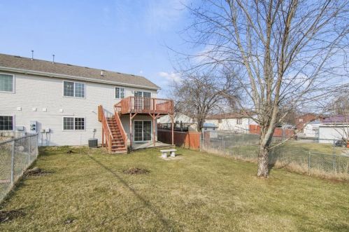 1201 Winston Dr, Edgerton WI 53534-1029 exterior