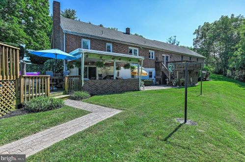 1000 Littlestown Rd, Littlestown PA 17340-9442 exterior