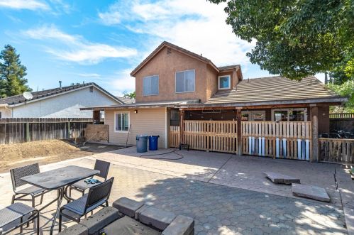 705 Chadburn Ct, Modesto CA  95357-1410 exterior