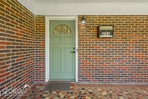 1286 Calhoun Ter, Atlanta GA  30314-2620 exterior