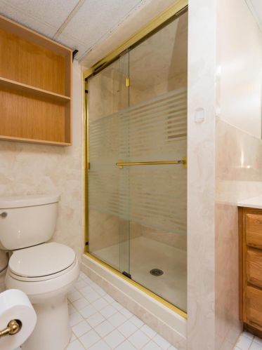 6471 Devonshire Ave, Saint Louis MO 63109-2505 exterior