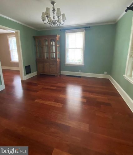 823 Old Lancaster Rd, Berwyn PA  19312-1219 exterior