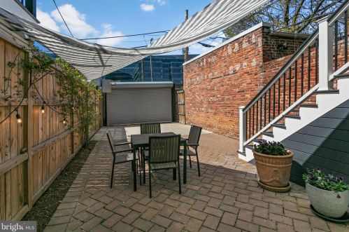 618 3 St, Washington DC 20002-4942 exterior