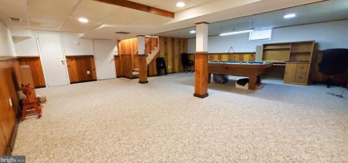 905 1st St, Rockville MD 20850-1444 exterior